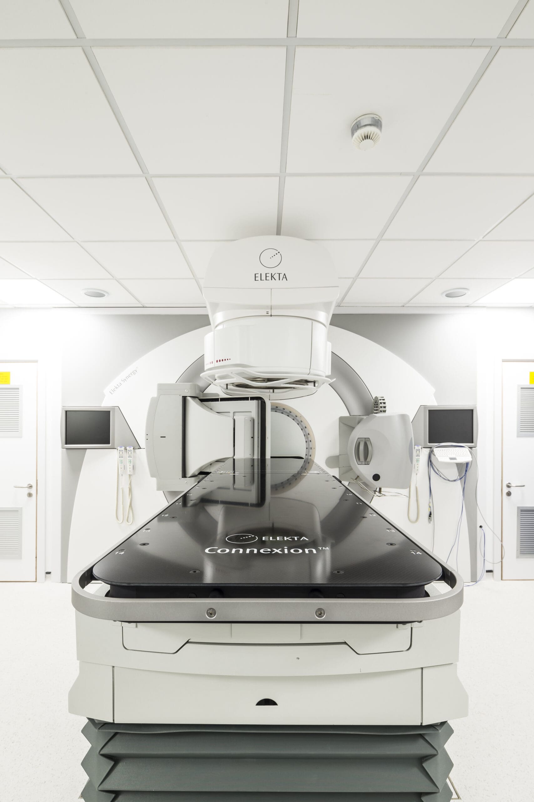 Basingstoke - int. specialist 4