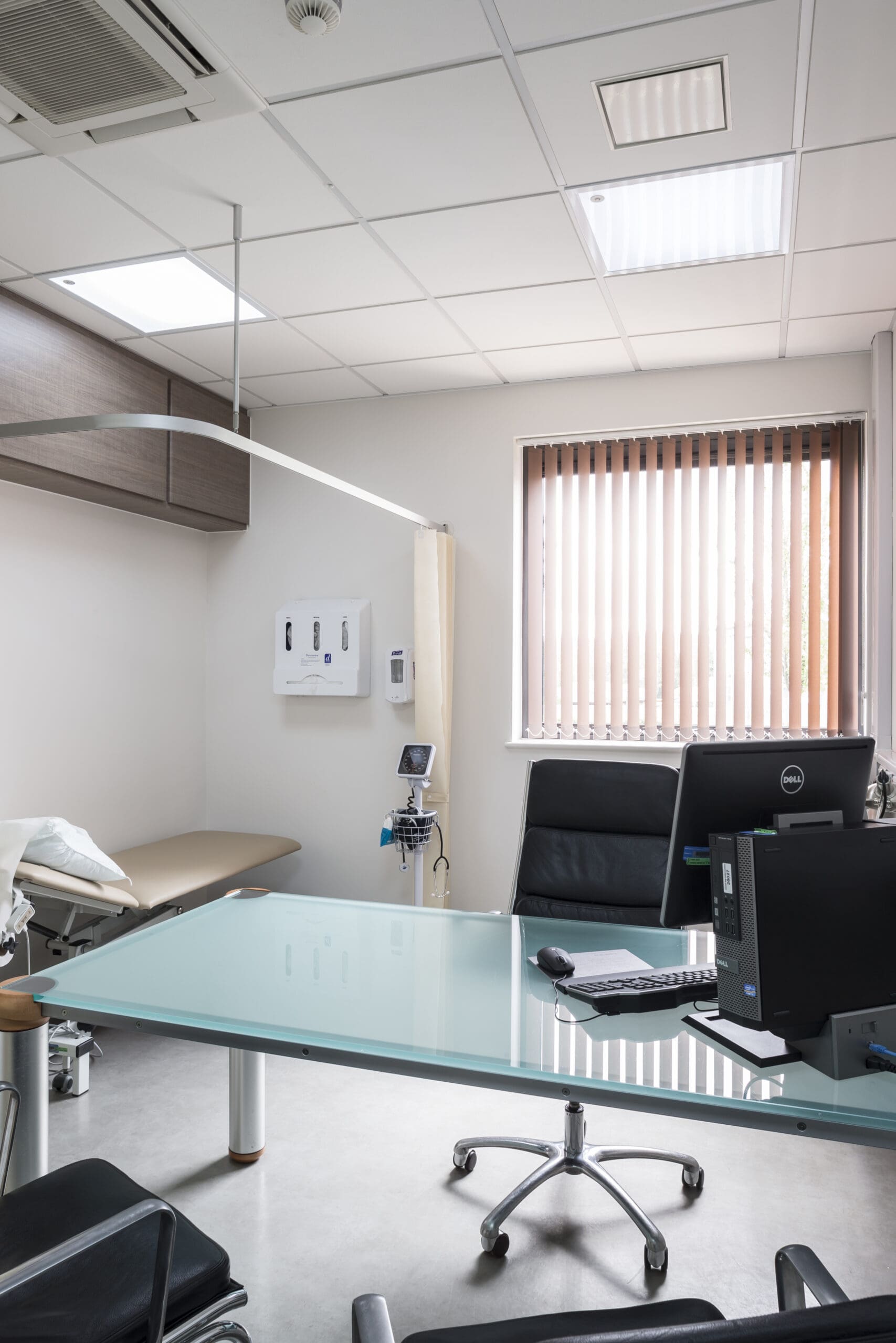 Basingstoke - int. specialist 5